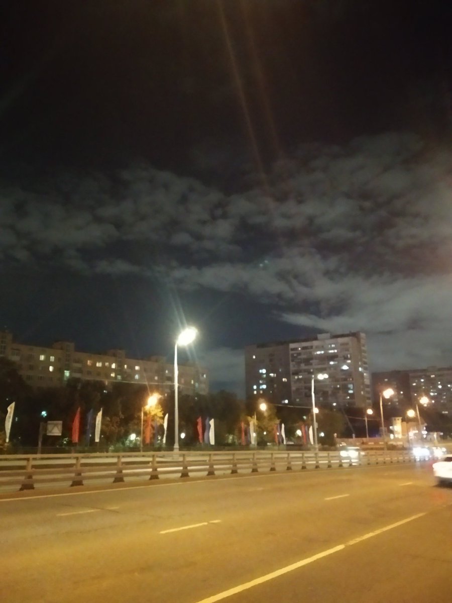 OdnaBaba's tweet photo. Немножко Москвы вечерней. Любимой моей! https://t.co/16YWd83cdJ