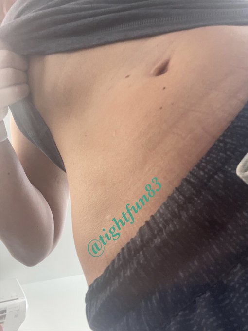 Wishing you the happiest of hump days 😉🫦💜😘 https://t.co/0yyhl3Mu5X<a href="/tag/newprofilepic"class="tags"><span>#newprofilepic</span></a>