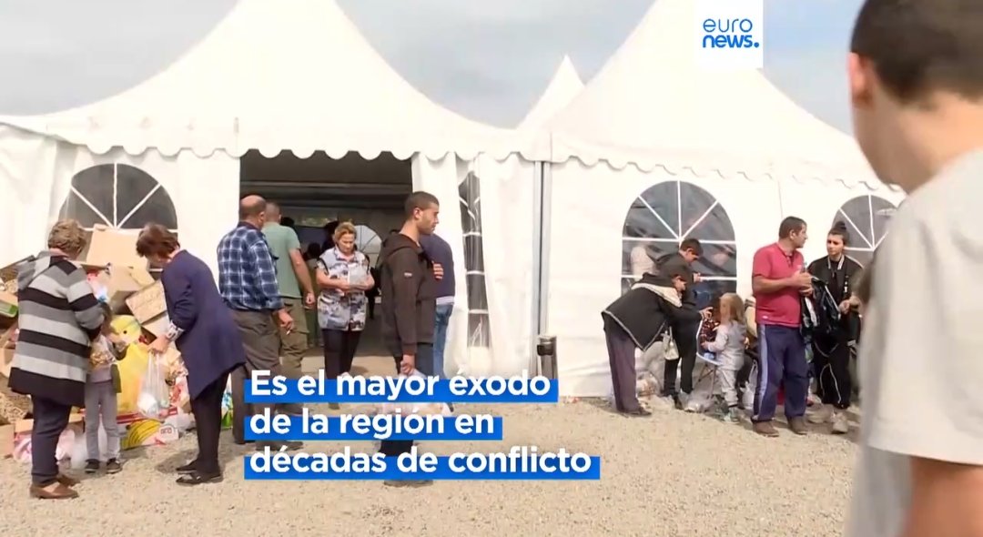 Jjlopez_almejo's tweet photo. Más de 50 mil #ARMENIOS han abandonado #NAGORNOKARABAJ con la presión de #Azerbaiyán, apoyado por Turquía. #Pashinian perdió la apuesta. Se alejó de #Rusia y se acercó a #EEUU para acciones militares conjuntas y de inmediato se le vino el mundo abajo. Mucho sufrimiento armenio. https://t.co/lUBDfdrEYd