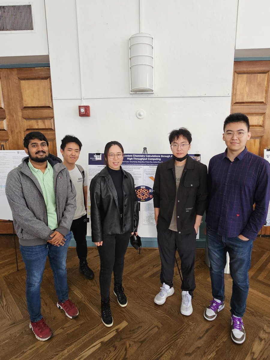 Members of the Bukowski group presenting some of our ML projects at the Johns Hopkins AI-X symposium! @JHU_ChemBE @jhucatalysis @HopkinsEngineer
