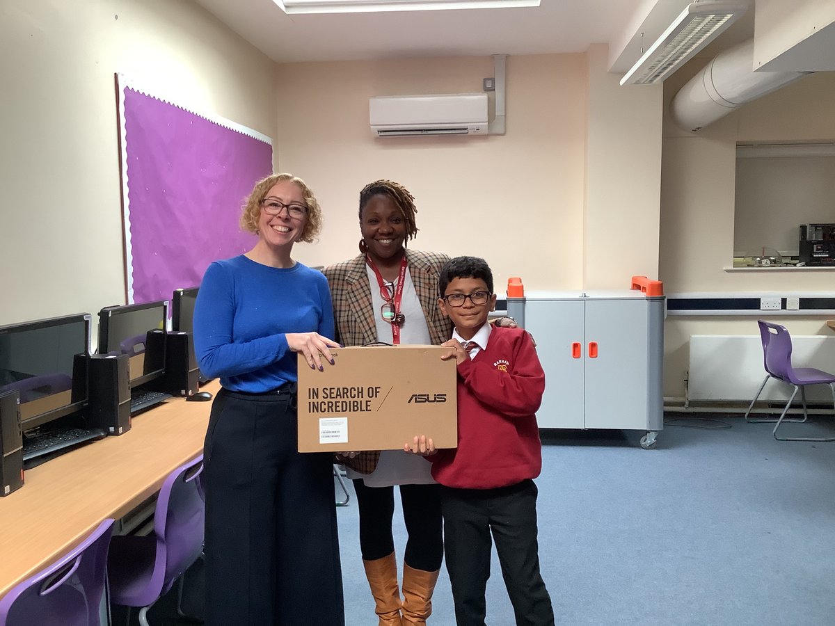 BarhamPrimary's tweet image. Thank you Abigail @greyandco for your wonderful donation. We are grateful for the #KindleFire and #AsusLaptop as we know our pupils will benefit from using these. We look forward to welcoming you back next half term when we host our #WinterFayre #GoBarham #CommunityCollaboration