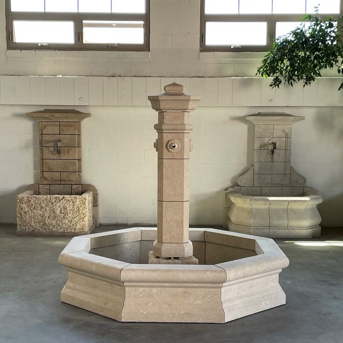 impressioncorp's tweet image. Exciting developments in our new showroom space! A blend of the classic and the contemporary. 🏛️✨ 

Stay tuned for what's to come.