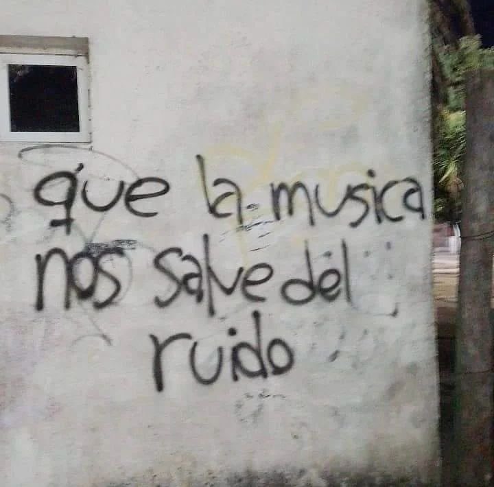 Beatriz (@beaaaurbano_) on Twitter photo 