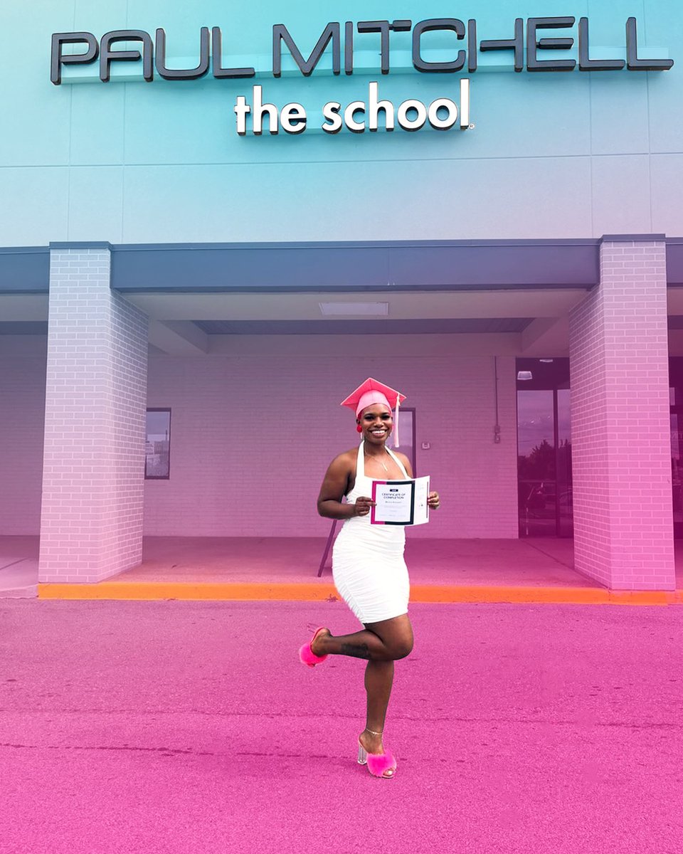 Wondering what an education in the beauty and barbering looks like? ✂️📚 Contact your local #PMTS for details about enrollment information! Programs and services vary by each independently owned and operated franchise.

📸: Paul Mitchell The School Nashville 2022 Cosmetology...