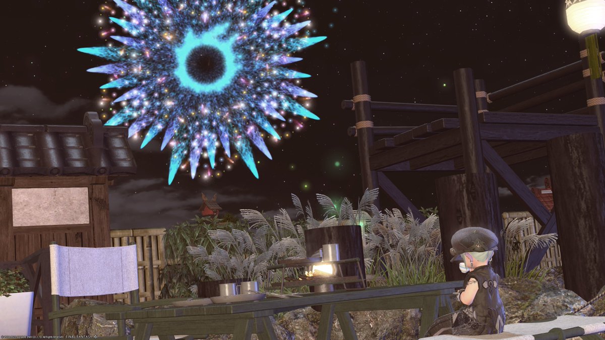nanase_belias's tweet photo. 🎆本日の新生祭花火🎇

少し肌寒くなってきて
やや秋の兆しも見えてきたので
お庭を少し秋仕様に変えてみました

#まいにち花火 #新生祭花火ガチ勢
#新生祭2023 #FF14 #FFXIV #おはララ #おやララ
#FFXIV10th #FFXIVScreenshots #GPOSERS https://t.co/APGP3tTJei