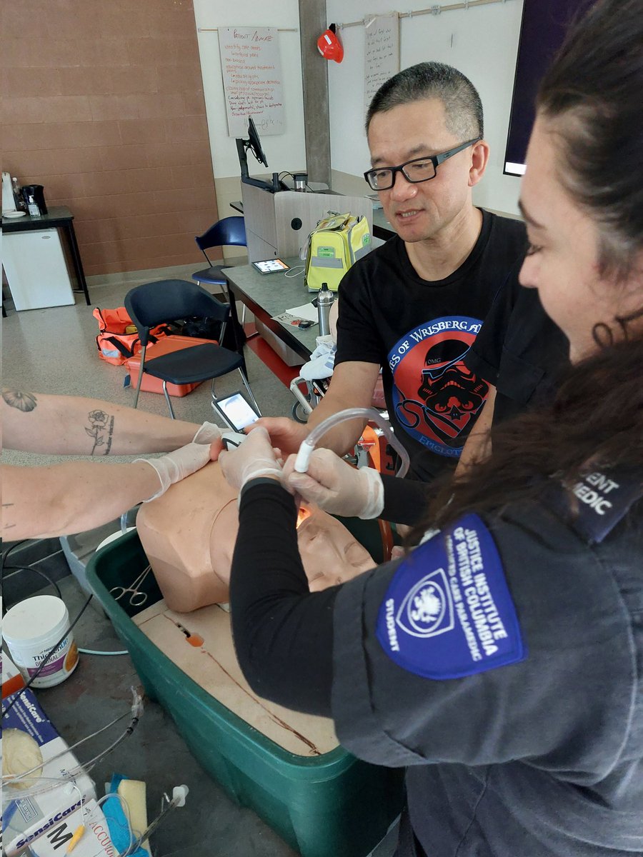 It was great to reconnect with <a href="/TBayEDguy/">Yen Chow</a> for a session on difficult airway management for our ACP students <a href="/JIBCParamedic/">Paramedic Academy</a>. Thanks for the visit, look forward to seeing you again soon!