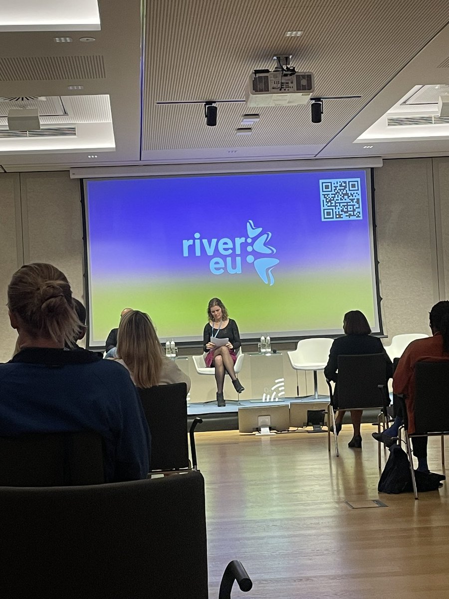 raquelvareda's tweet photo. The @rivereuproject (Reducing Inequalities in Vaccine uptake in the European Region – Engaging Underserved communities) aims to improve access to #Vaccination for ethnic, religious and cultural minorities in Europe #EHFG2023 @GasteinForum https://t.co/fn5IrrCiDi