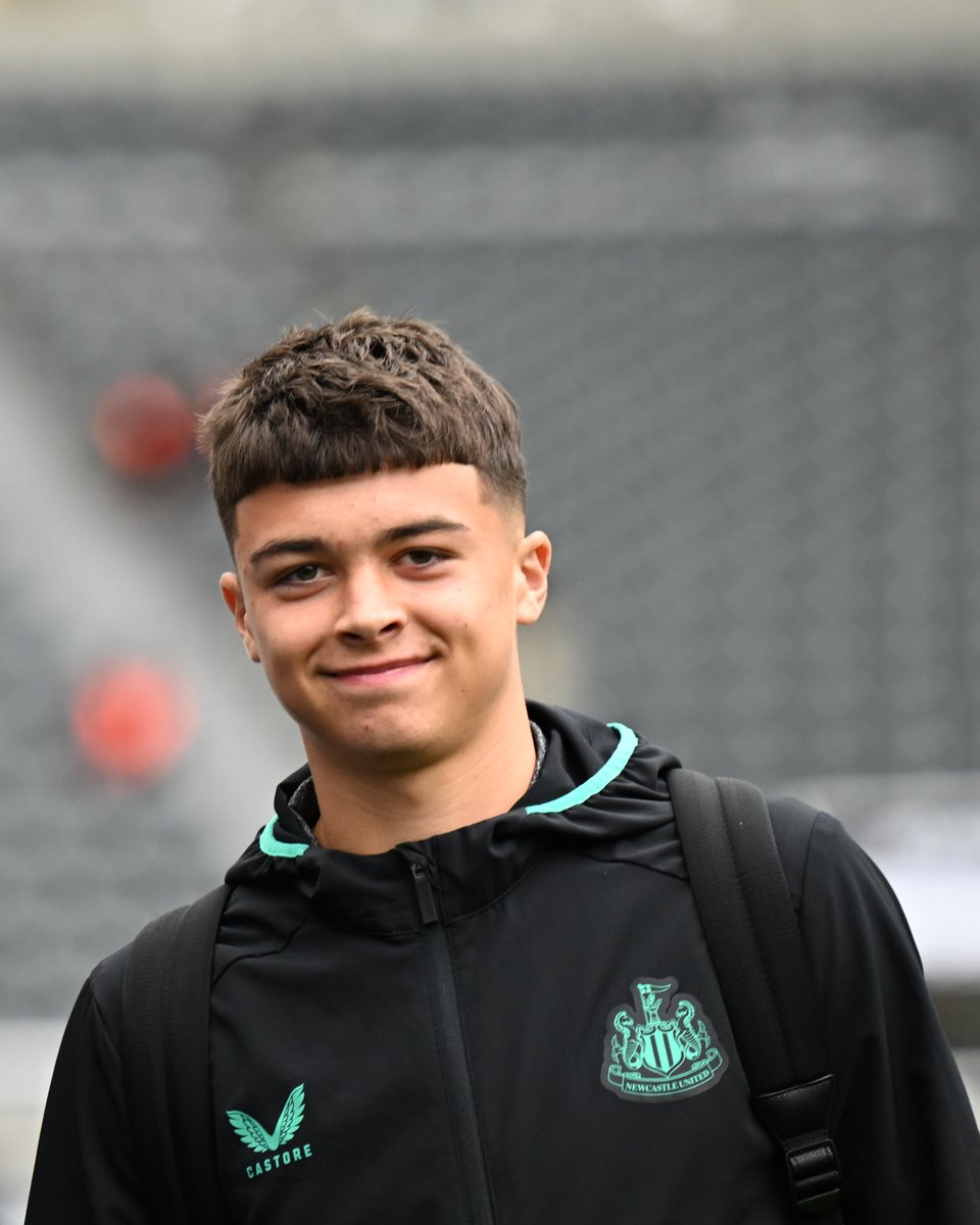 ✨ <a href="/LewisMiley1/">LewisMiley</a>