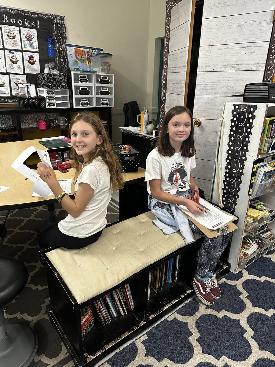 5H_Baker's tweet photo. We tried out choices in math today! https://t.co/ft2Bl5tflP