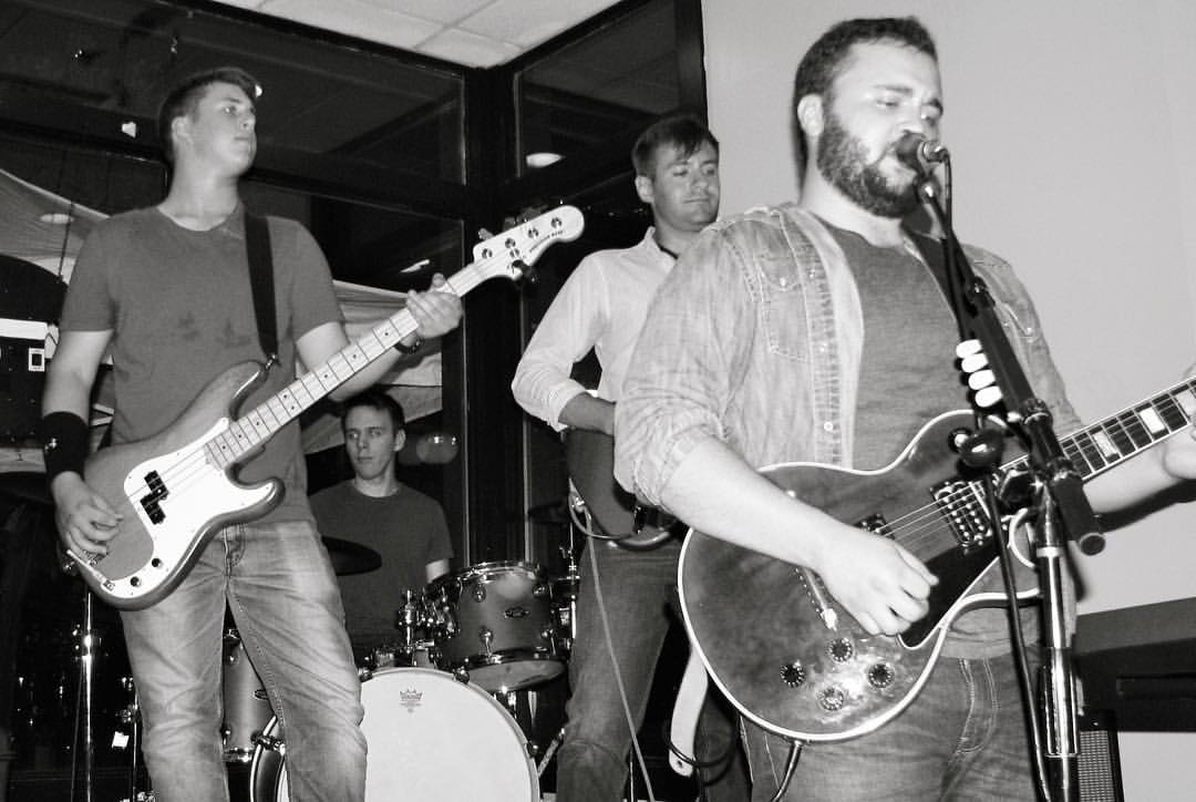 East 9th tweet media