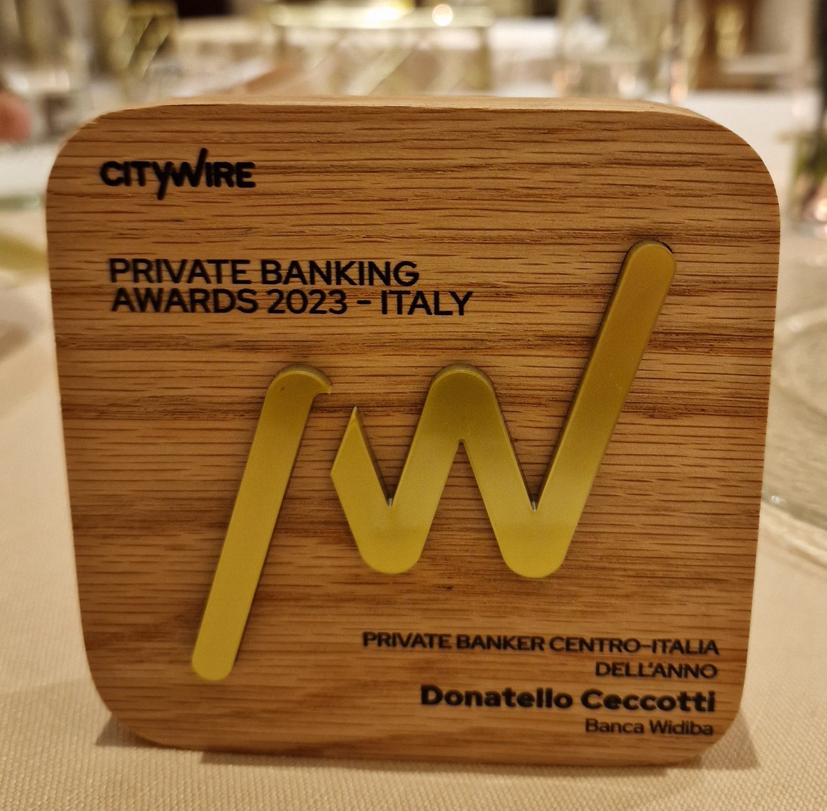 CeccottiD's tweet photo. Fa sempre piacere avere un riconoscimento soprattutto se si tratta del premio come "#PrivateBanker Centro-Italia dell’anno", ricevuto durante il @Citywire_Italia  #privatebanking #awards 2023 svoltosi a Milano nella suggestiva atmosfera di @PalazzoParigi.
@widiba_tw https://t.co/avnuke1Gm0
