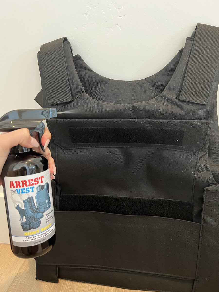ArrestMyVest's tweet image. Nothing&apos;s better than the smell of a clean vest! 🤩

#bulletproofvest #lawenforcement #tacticalgear #odoreliminator #arrestmyvest