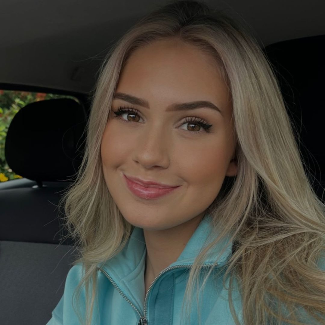 valiaflou's tweet image. 🍃💗🦚 Never be afraid to try something new because life gets boring when you stay within the limits of what you already know. 😊🩵💫