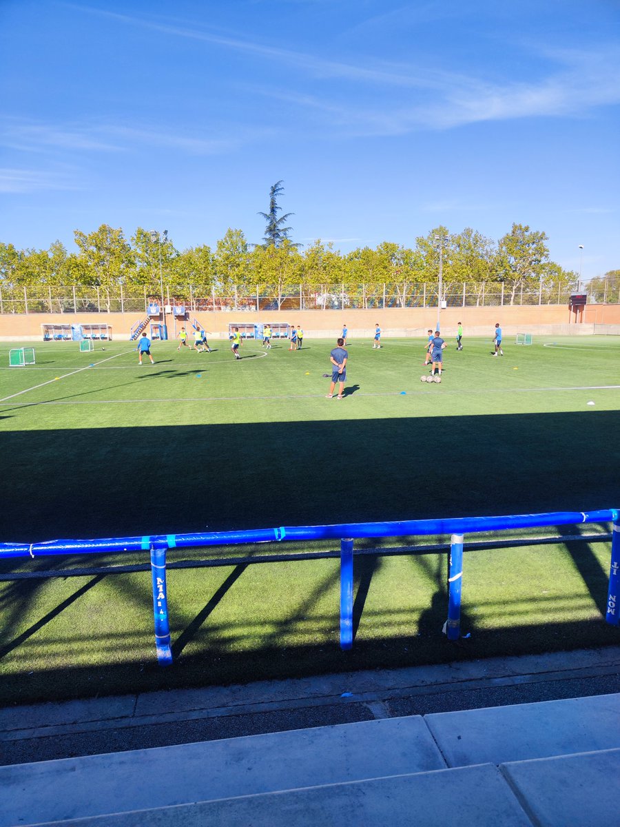 Desde otra perspectiva, para seguir aprendiendo! Muy buena mañana viendo al Lega 'B', muchísima suerte para su CT, sois top!  <a href="/CarlosDiazM9/">Maño</a> <a href="/capdepower/">Jose Capdevila</a> !!
