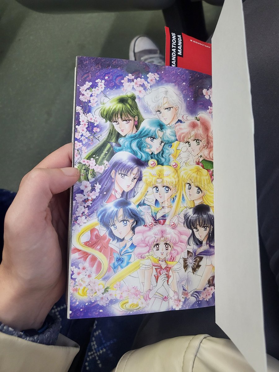 HighlandManga's tweet photo. Checking out Sailor Moon for the first time 😆 hoping for a light hearted and relaxing read https://t.co/BQMRY6LTxp