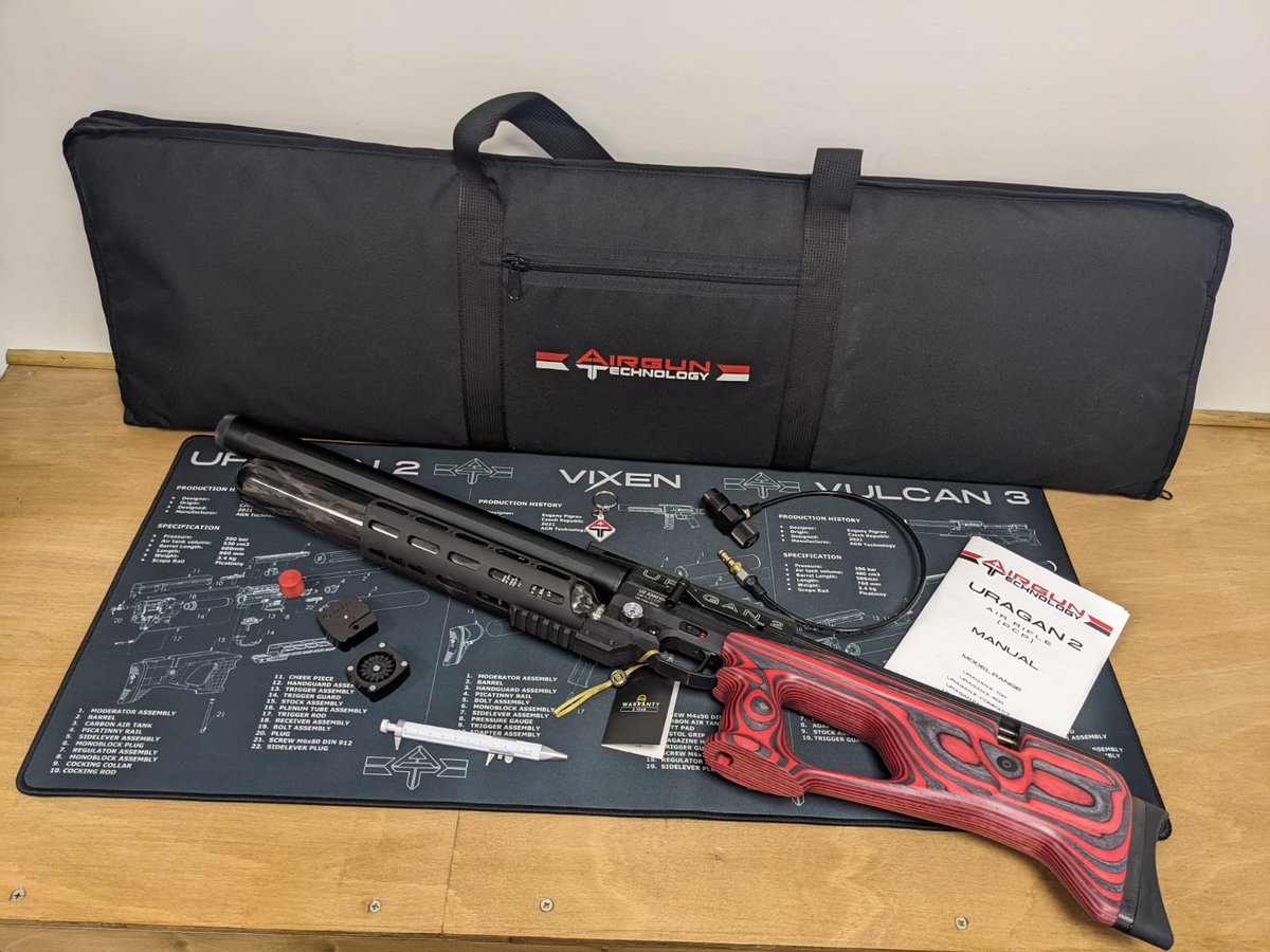 It swept me away like a Hurricane! You can see why Lance has fallen in love with this Uragan 2 beauty!!!!
 Air-rifle Taster Experience #skillatarms #redricksranges #redricks #vyvyan #vyv #ben #practical #prl #airgun #airrifle #excitement #gift #tryout #edgar #loveshooting #1 #nra