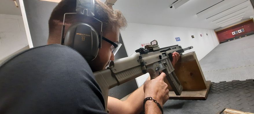 Dan &amp; Hugo took some time out from mixing cocktails &amp; running the New Mexico in Sawbridgeworth, to spend a well earnt day off on the range 😃 #skillatarms #redricksranges #new #hobby #start #educate #customer #rifle #1 #learn #rtsc #redricks #thankyou #thanks #lovingourcustomers