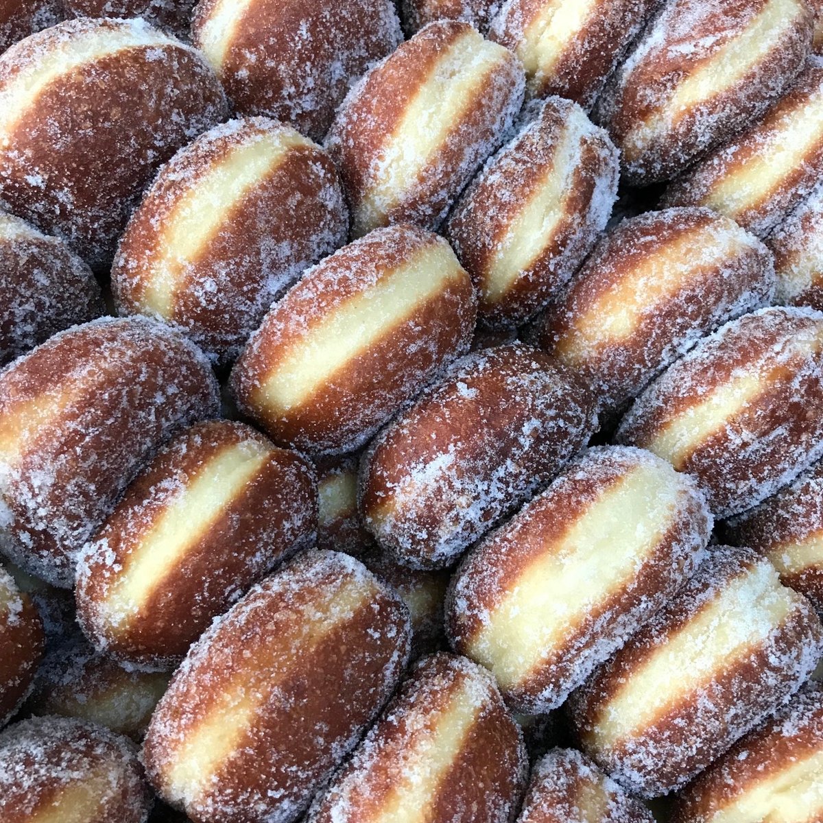 Delicious donuts rescued from a surplus food collection at @BoroughMarket! We collect surplus food from traders at Borough Market and Kings Cross Market so that charities can collect it. Email info@planzheroes.org to find out how you can be a #ZeroFoodWasteHero.