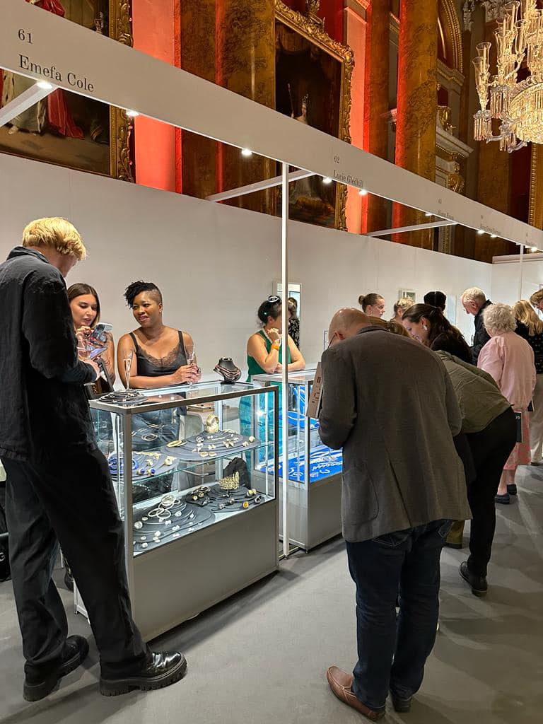 SaddlersCoPW's tweet image. I was delighted to be invited to Goldsmiths’ Fair &amp;amp; was impressed &amp;amp; enthused by the craftsmanship, creativity &amp;amp; ingenuity. The Fair brings together some of the UK’s best contemporary jewellers &amp;amp; silversmiths. @GoldsmithsCo #supportingcreativity #jewellery #finejewellery