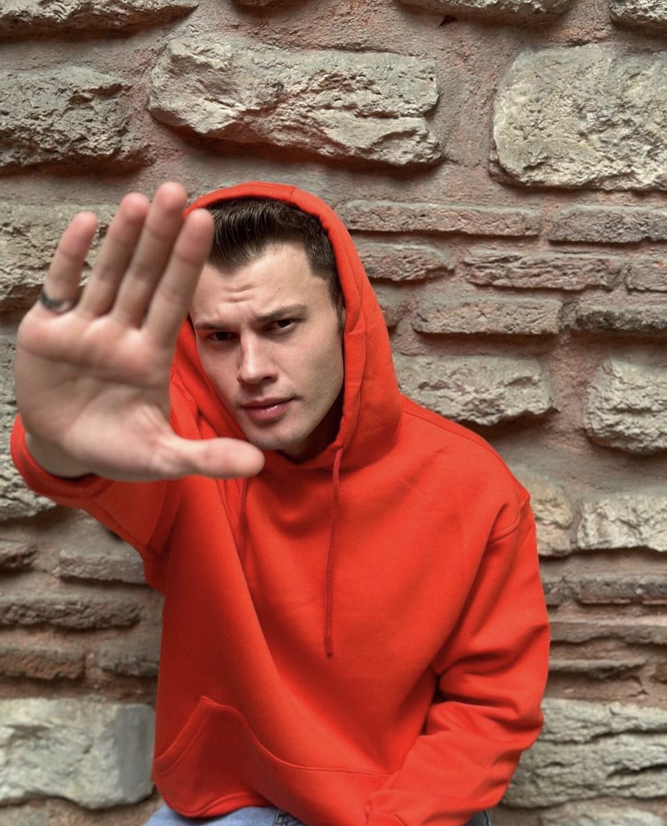 her zaman gurur duyuyorum seninle yolun hep açık olsun 

TheFifth ByTheKandemir