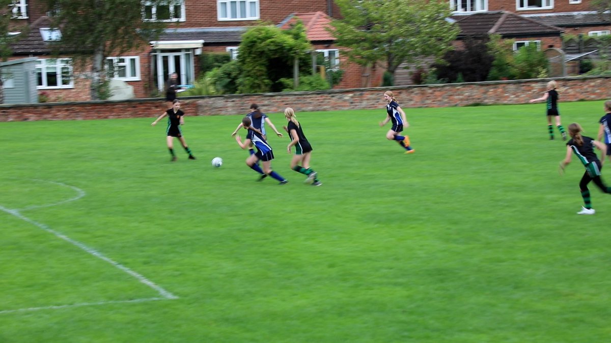 mountyorksport's tweet photo. The most entertaining 0-0 ever! It had everything but a goal.. Thank you @ReadSports1 for coming over to play, we enjoyed it immensely. POM Hannah 💪⚽️ #weknowgirlscan https://t.co/4tDDoZjPkC