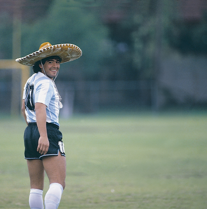 Maradona Retro PICS tweet media