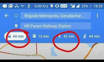 AdarshMohit's tweet photo. #bangaloretraffic

Even google map knows you will reach faster on foot 

This happens only in Bangalore https://t.co/4QC1erXdUb