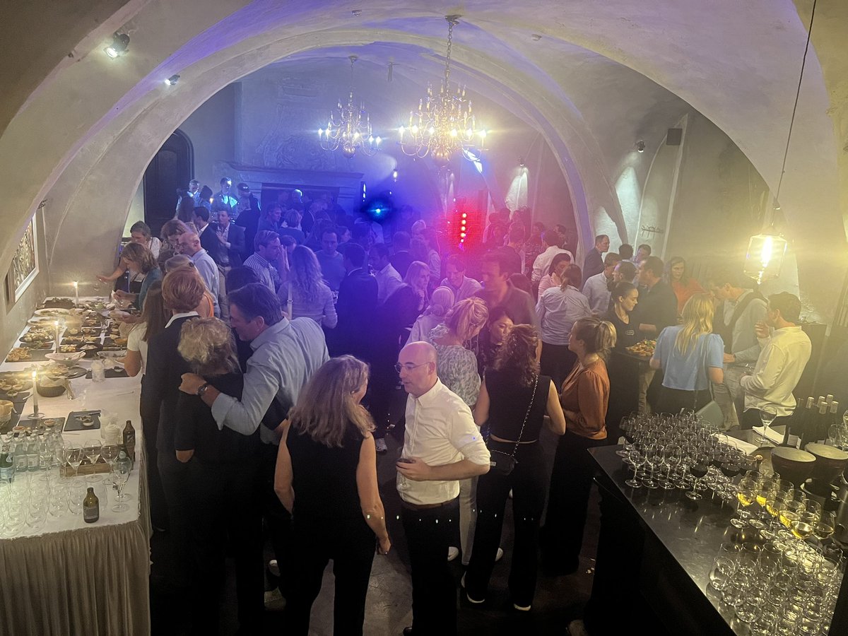 jeroenleijtens (@jeroenleijtens) on Twitter photo Party has started #Dutchchapter <a href="/escp_tweets/">European Society of Coloproctology</a> <a href="/YouESCP/">Young ESCP</a> #ESCP2023 #ESCP23 Party has started #Dutchchapter <a href="/escp_tweets/">European Society of Coloproctology</a> <a href="/YouESCP/">Young ESCP</a> #ESCP2023 #ESCP23