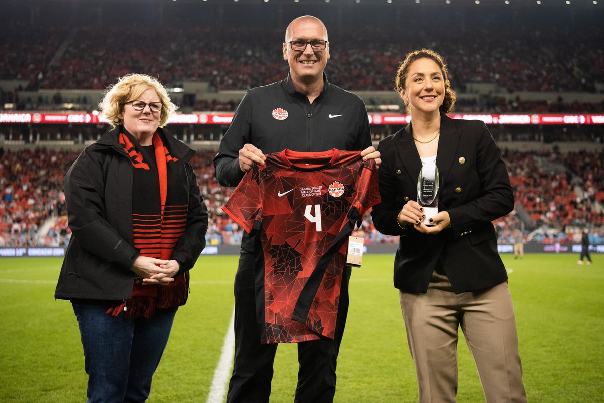 CANWNT's tweet photo. Honouring a legend 🍁

Last night we were grateful to celebrate Carmelina Moscato's induction into the Canada Soccer Hall of Fame at halftime! https://t.co/RVvtKHmg1k