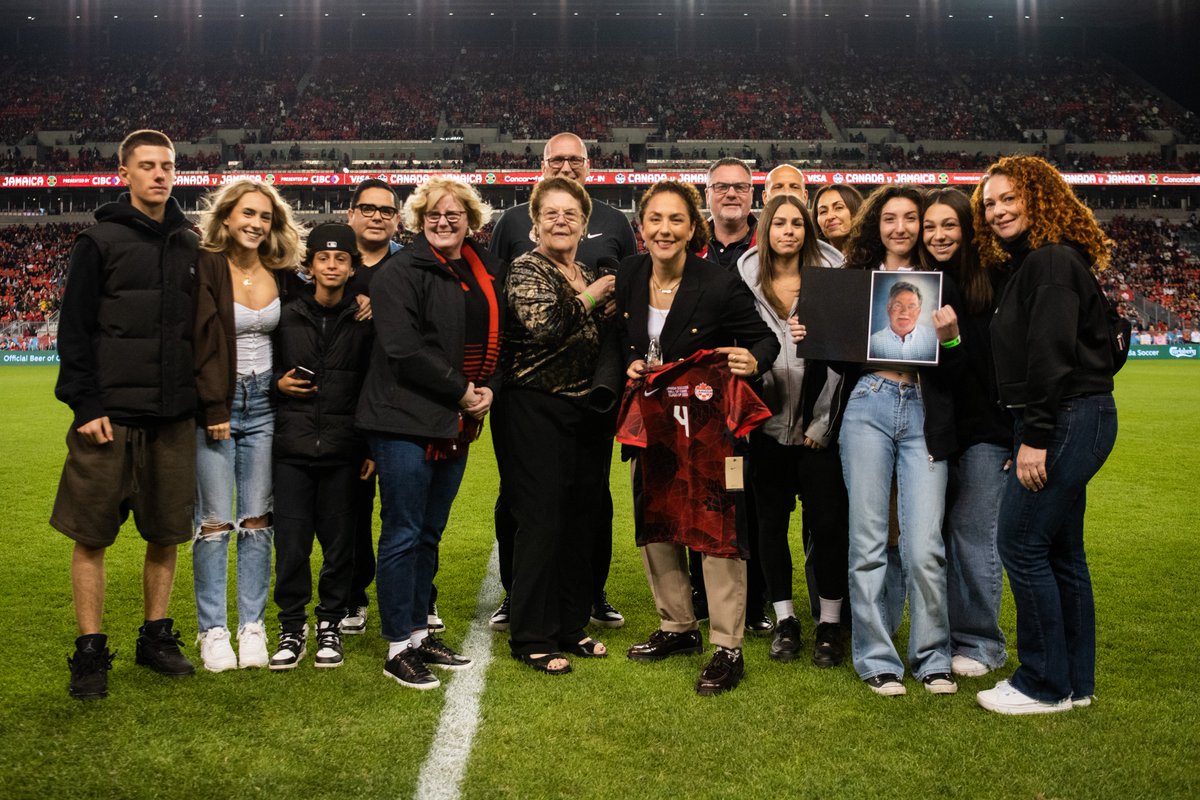 CANWNT's tweet photo. Honouring a legend 🍁

Last night we were grateful to celebrate Carmelina Moscato's induction into the Canada Soccer Hall of Fame at halftime! https://t.co/RVvtKHmg1k