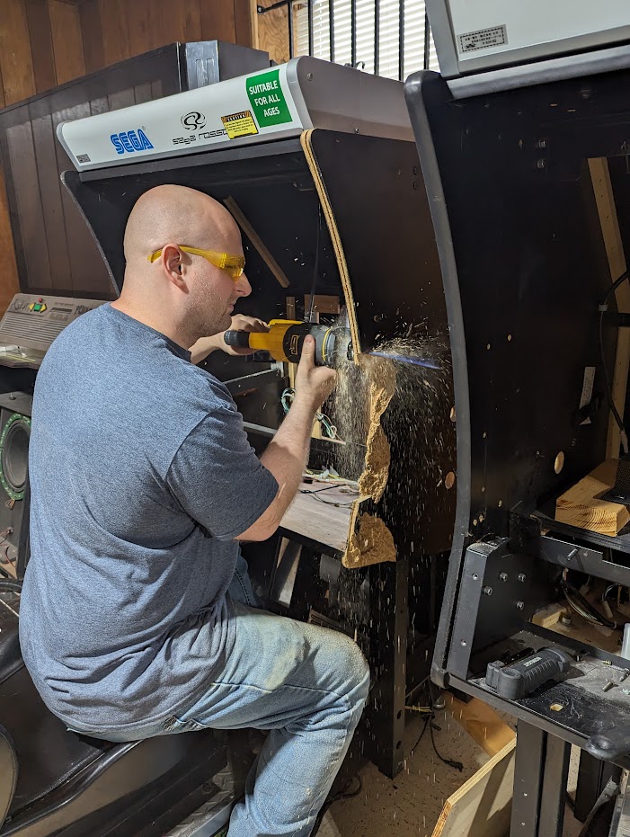 BossBattleGame1's tweet photo. π¨ Turning Pixels into Precision! πΉοΈ Crafting some arcade magic today with a DIY woodwork project on our favorite arcade machine. Stay tuned for the transformation! πΎπ οΈ
#bbg #indy #arcade #initiald #sega #pinballs #retro #ArcadeDIY #WoodworkingWonders #CraftingArcadeMagic https://t.co/14KUZfbbZd