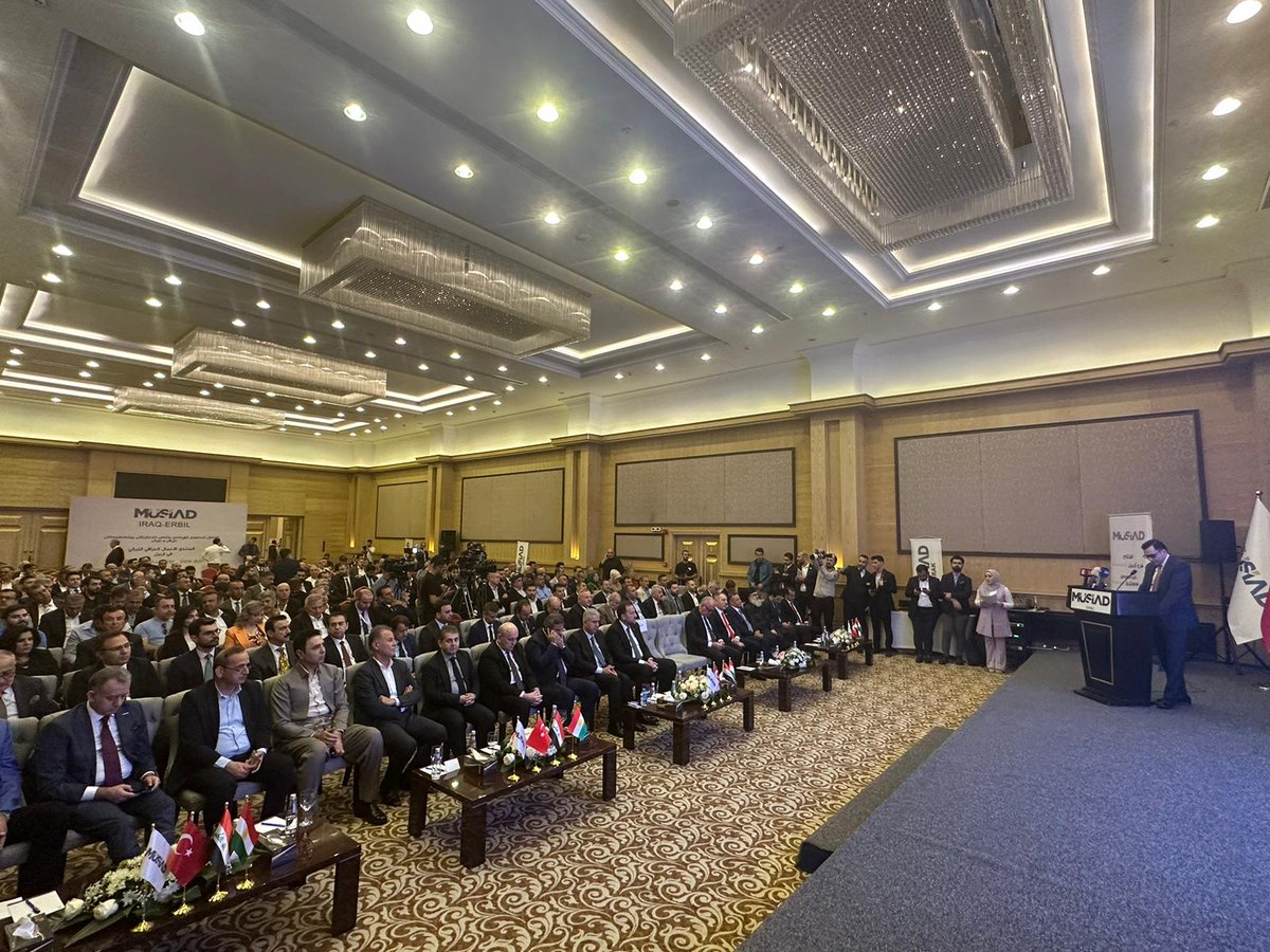 MahmutAsmali's tweet photo. MÜSİAD Irak Erbil temaslarımız çerçevesinde son etkinlik olarak, kamu kurum ve özel sektör temsilcilerinin geniş bir katılımı ile  resmi açılış programını gerçekleştirdik.

Erbil şubemizin iki ülke ticareti için önemli bir köprü görevi göreceğine inanıyoruz.

Şube Başkanı Anwar Abdullah'a ve yeni yönetim kurulunu tebrik ediyor, başarılı çalışmalar diliyorum.