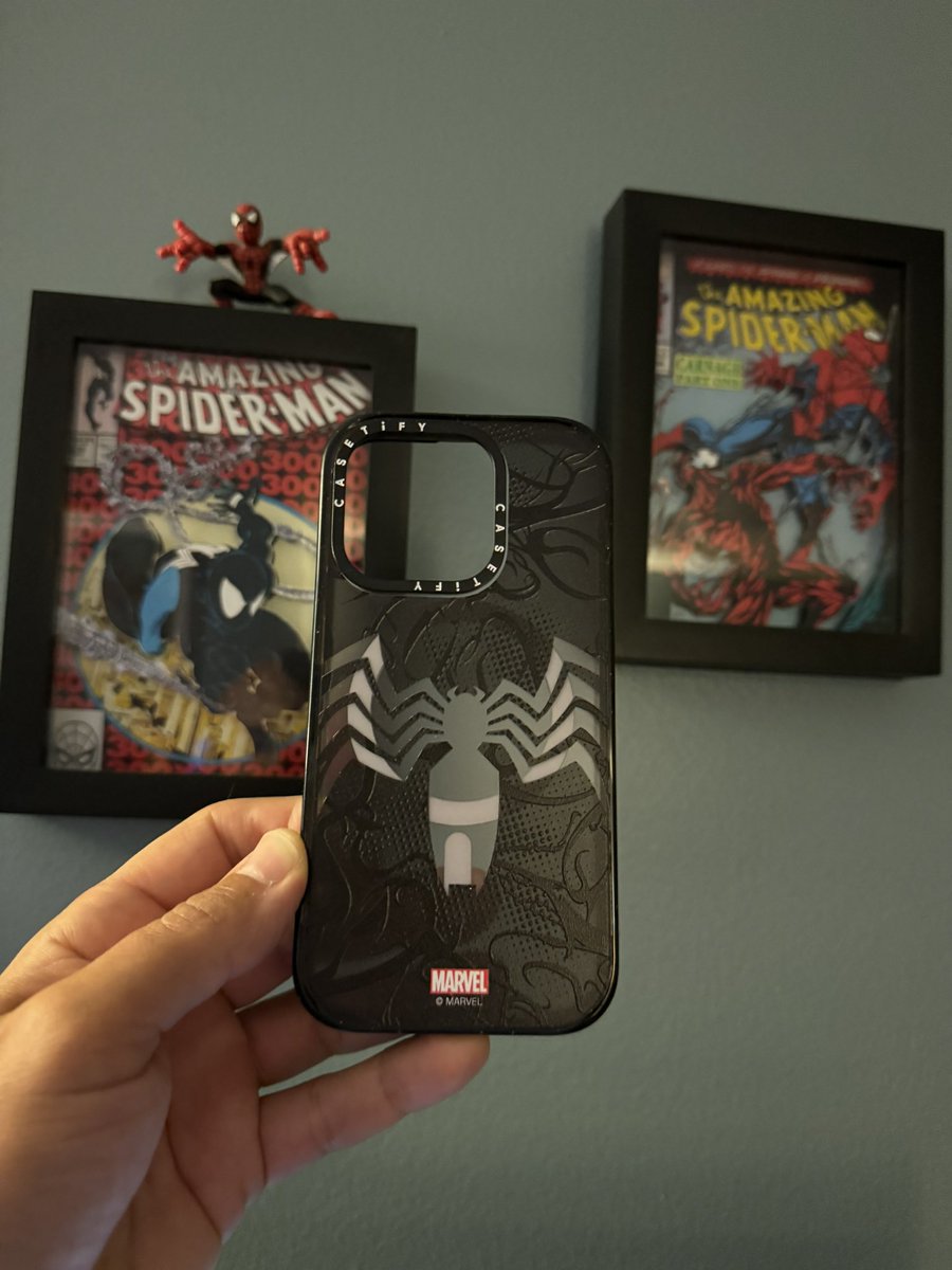 DaMENACE37's tweet photo. New #Venom @Casetify case for my #iPhone15Pro https://t.co/YnesE4JR7K