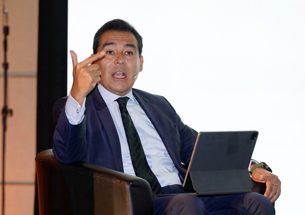 I had the opportunity to moderate the inaugural panel of the 15th Annual Meeting of the <a href="/IFSWF/">IFSWF</a> hosted by <a href="/COFIDES/">COFIDES</a>. Great discussion on global challenges and how SWFs must be part of the solution. With Weimin (CIC), Frampton (APFC), Tiana (COFIDES), and <a href="/JavierCapap/">Javier Capapé</a> (IEuniversity)