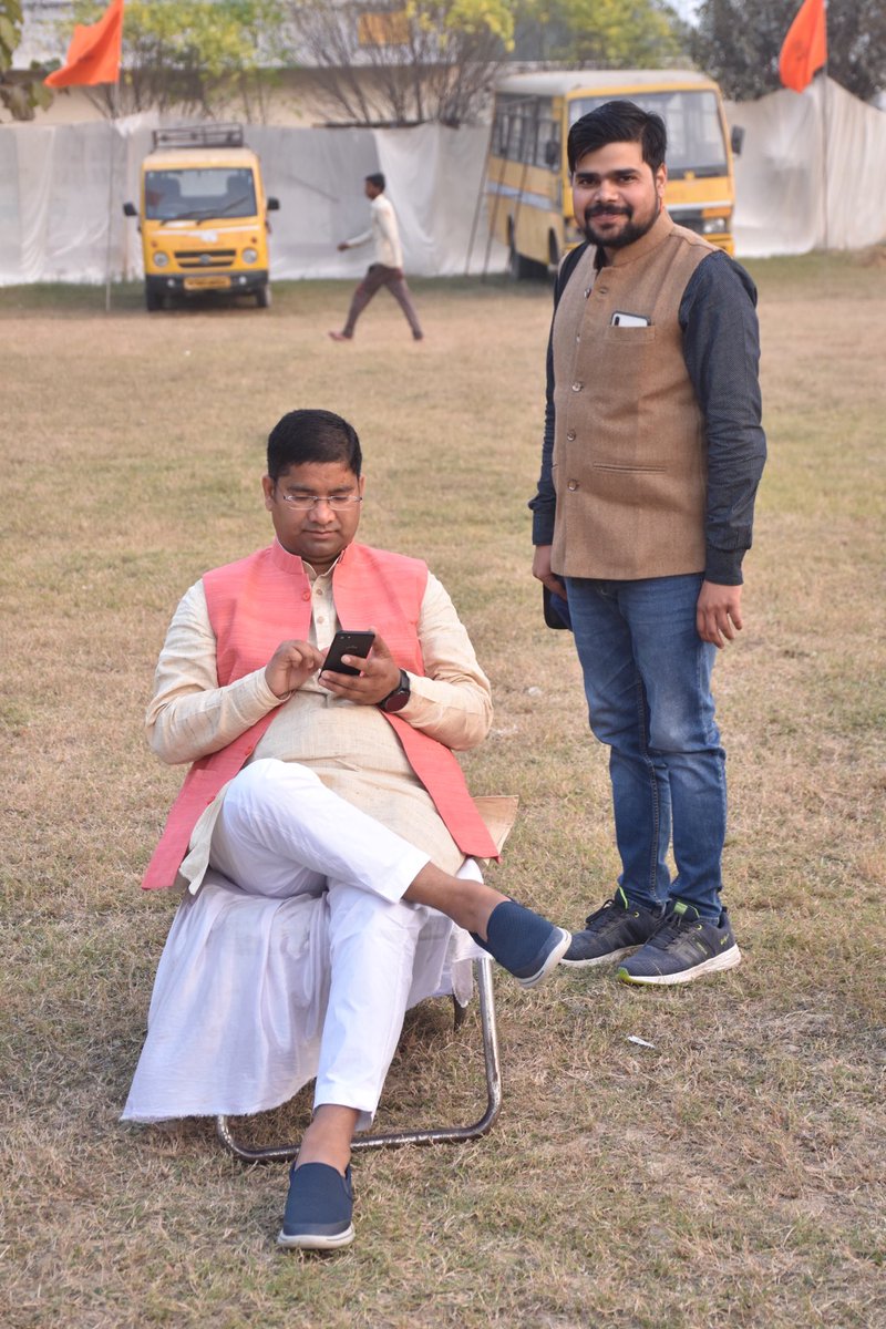 isatyam_mishra's tweet photo. आदरणीय @Ramesh_Gariya जी भाईसाहब को उत्तराखंड जलागम परिषद  का उपाध्यक्ष बनाये जाने पर हार्दिक शुभकामनाएँ 

बाबा केदारनाथ की कृपा सदैव बनी रहे। https://t.co/QXbjFGXyrr