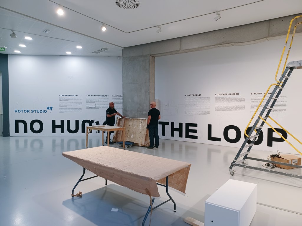 RTorre's tweet photo. En otro orden de las cosas, @angelesangulo y servidor (aka @rotorstudio) estamos muy contentos porque #nohumanintheloop va a quedar chulisima en el @cabdeburgos. Vaya centro y equipo bueno que tienen 👌 https://t.co/4JY2ZLClLI