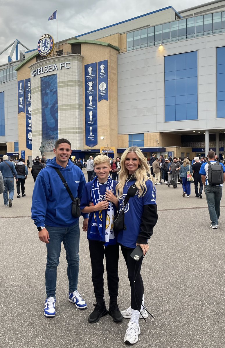 AaronCollins09's tweet photo. #CFCMATCHDAY https://t.co/Elx2nbul68