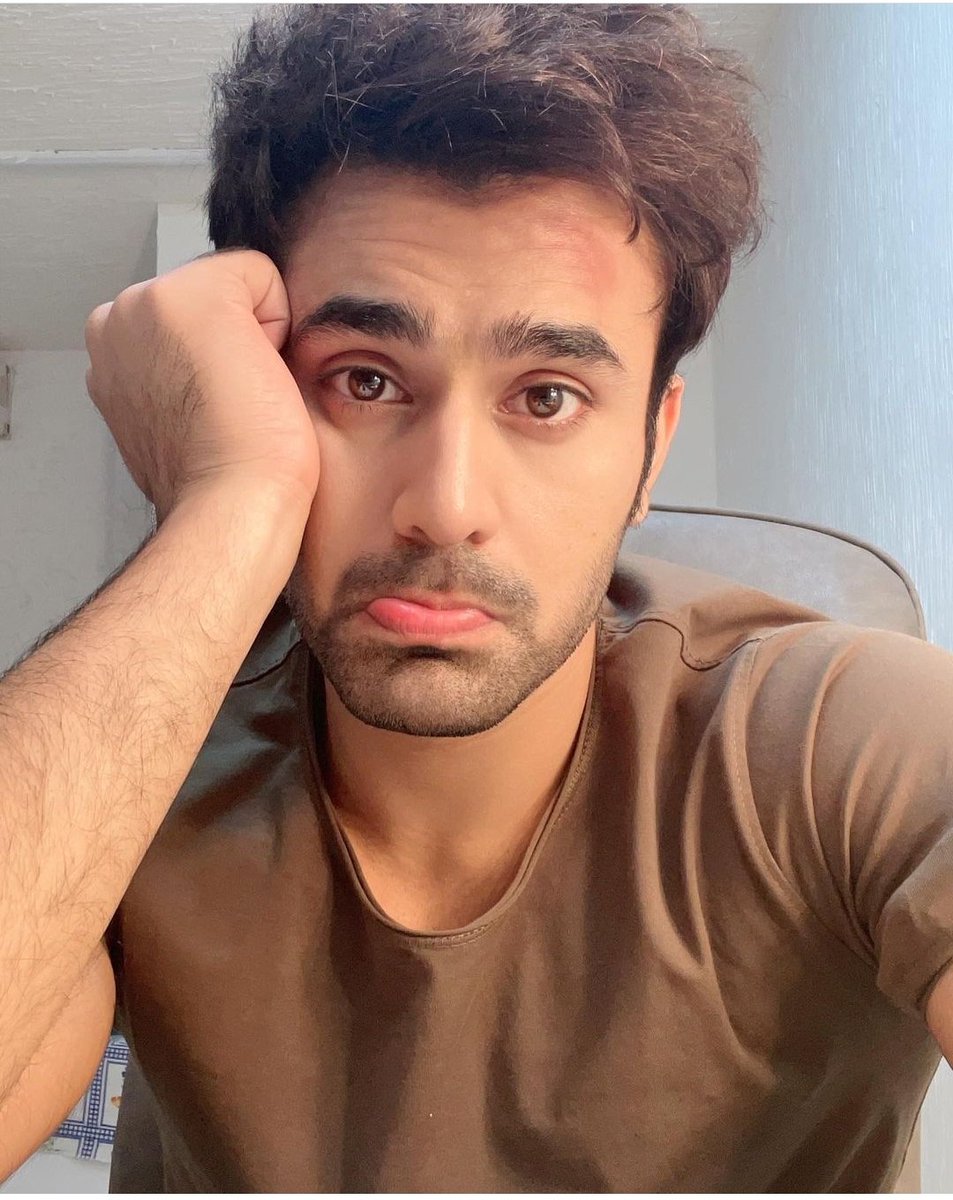 Cutie pie

Pearl V Puri's Yaariyan2 Trailer Out Now
#PearlVPuri