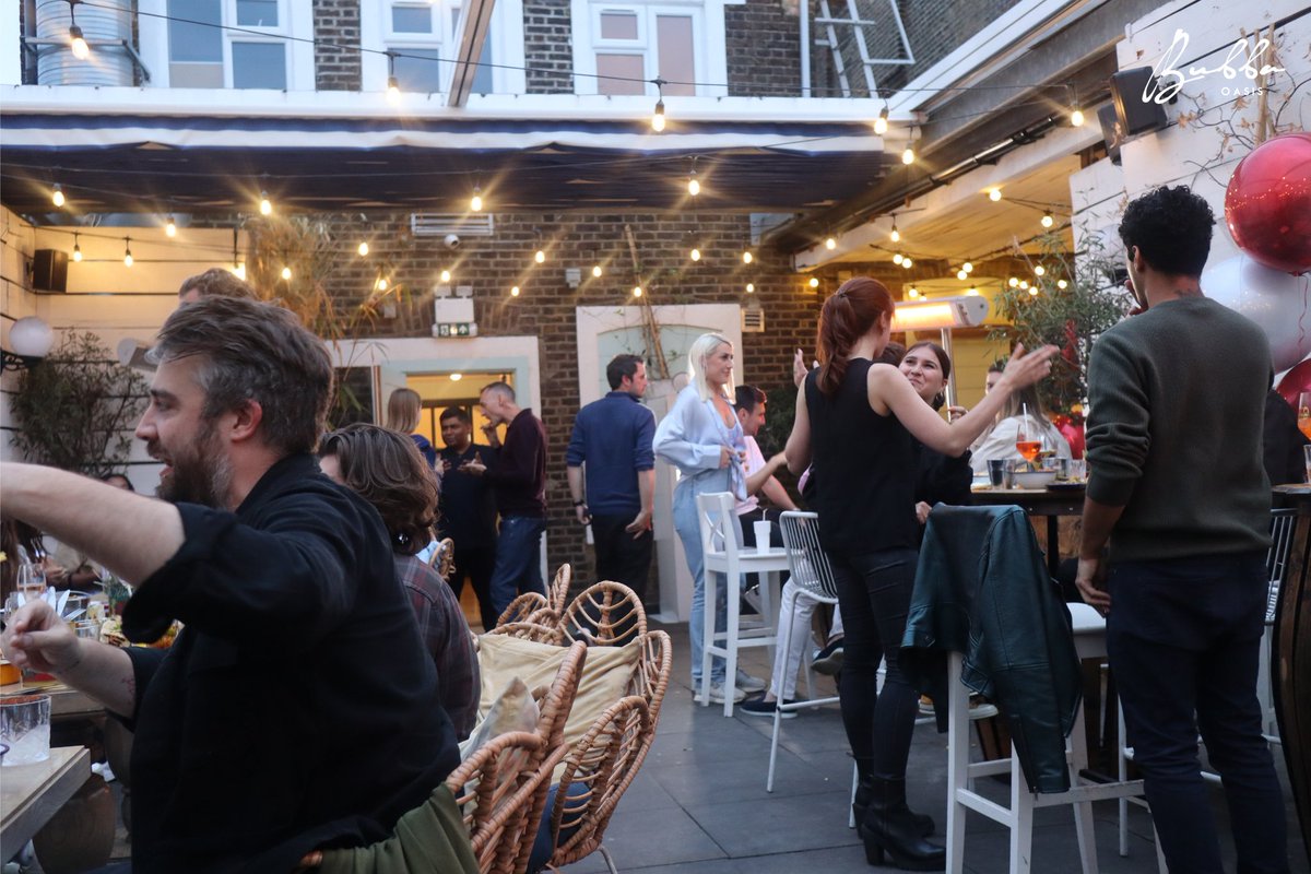 bubbaoasis's tweet photo. The weather may be cooling down but that wont stop us from soaking up the last of summer on our Islington roof terrace. Fully equip with heaters and a retractable roof to ensure our Bubbas stay cozy all year round!  

From bookings of 2 to 200, we'd love to host you❤️
#bubbaoasis https://t.co/ZmrxLrjuKm