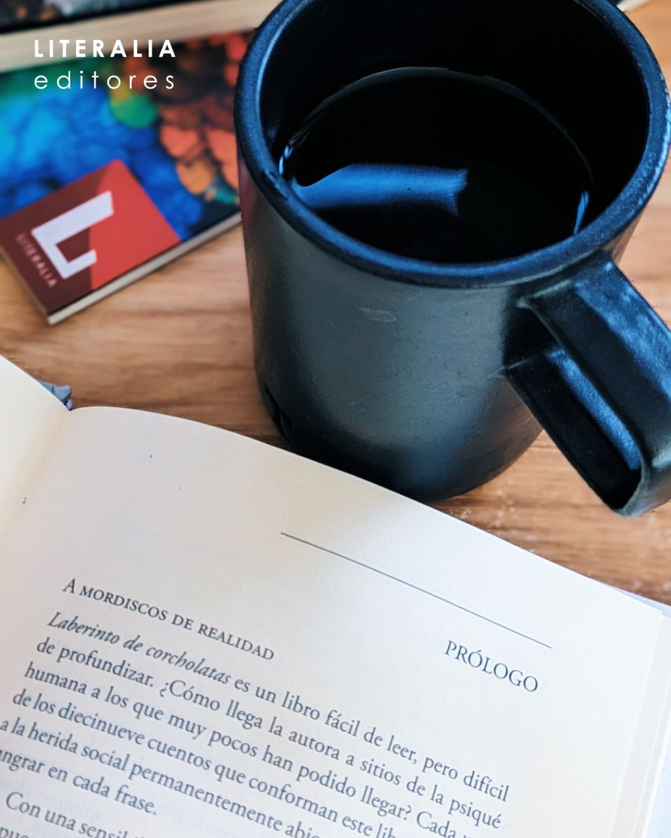 LiteraliaEd's tweet photo. Llegar a media semana con buena lectura, café... y mordiscos ☕ 📚 👀 

#LiteraliaEditores #Librosparatodomomento https://t.co/5ywsaASDKT