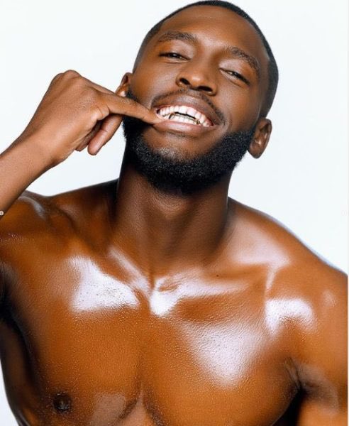 p00320401's tweet photo. Daliwonga has no business being this fine my god 😭 https://t.co/TpZw5sgjpk