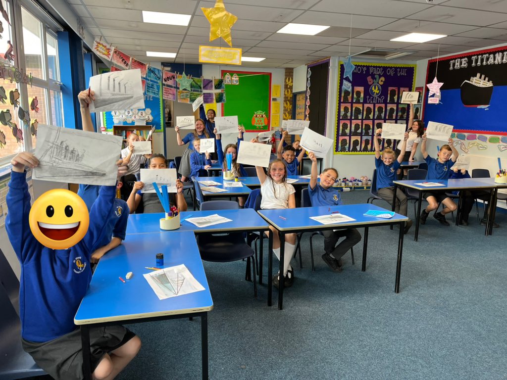 StJohns_Eagle's tweet image. Take a look at 5JC’s finished Titanic artwork! Mrs Carpenter LOVES them! #welldoneteam ✏️❤️