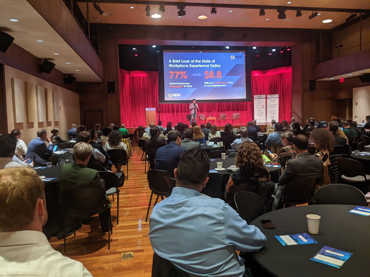 Alex Le presents at @WorktechEvents NY on the importance of engaging your people 🤗 with events and communities 👥 - learn more about our platform here: hubs.la/Q023zPw00

#WTNY23 #Worktech #WorktechNY