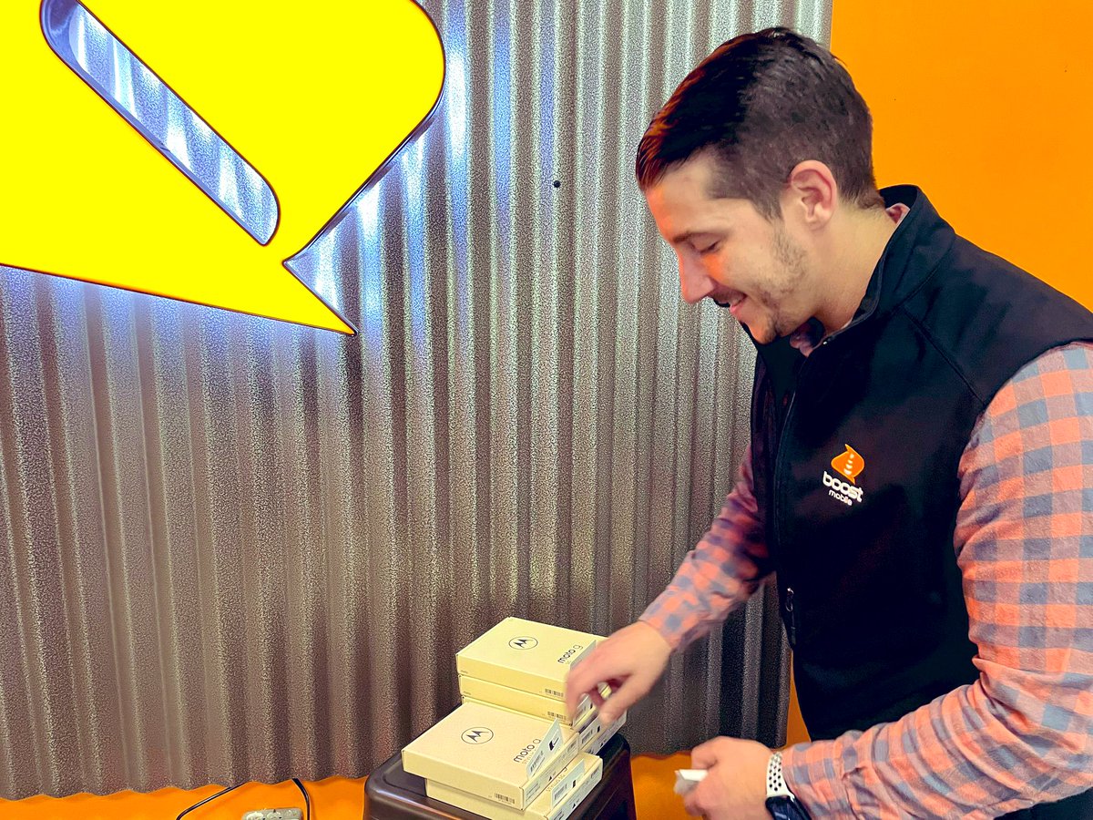 Erich Francis tweet media