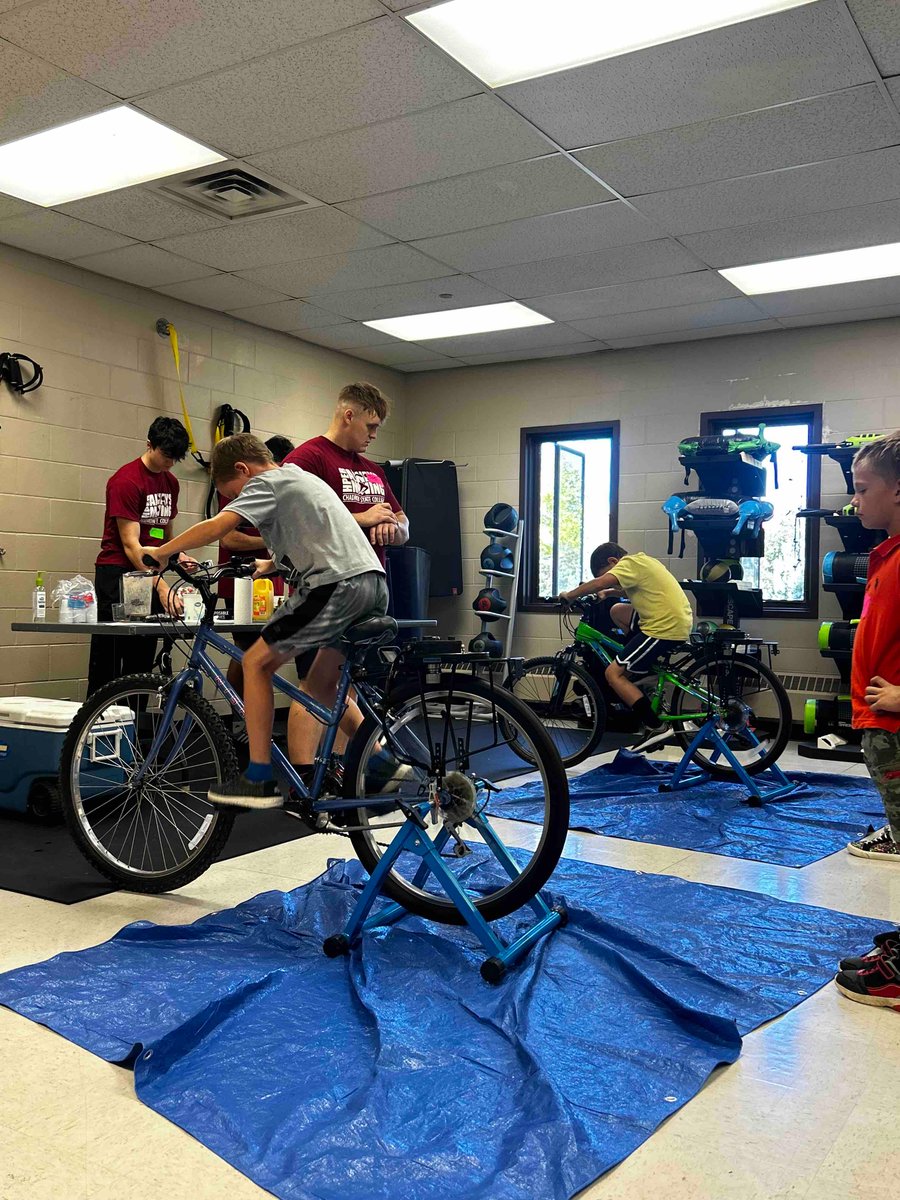 chadronstate's tweet image. Kids Fitness &amp;amp; Nutrition Day at CSC’s NPAC 🦅🍎👟#WeAreCSC #chadronstatecollege
