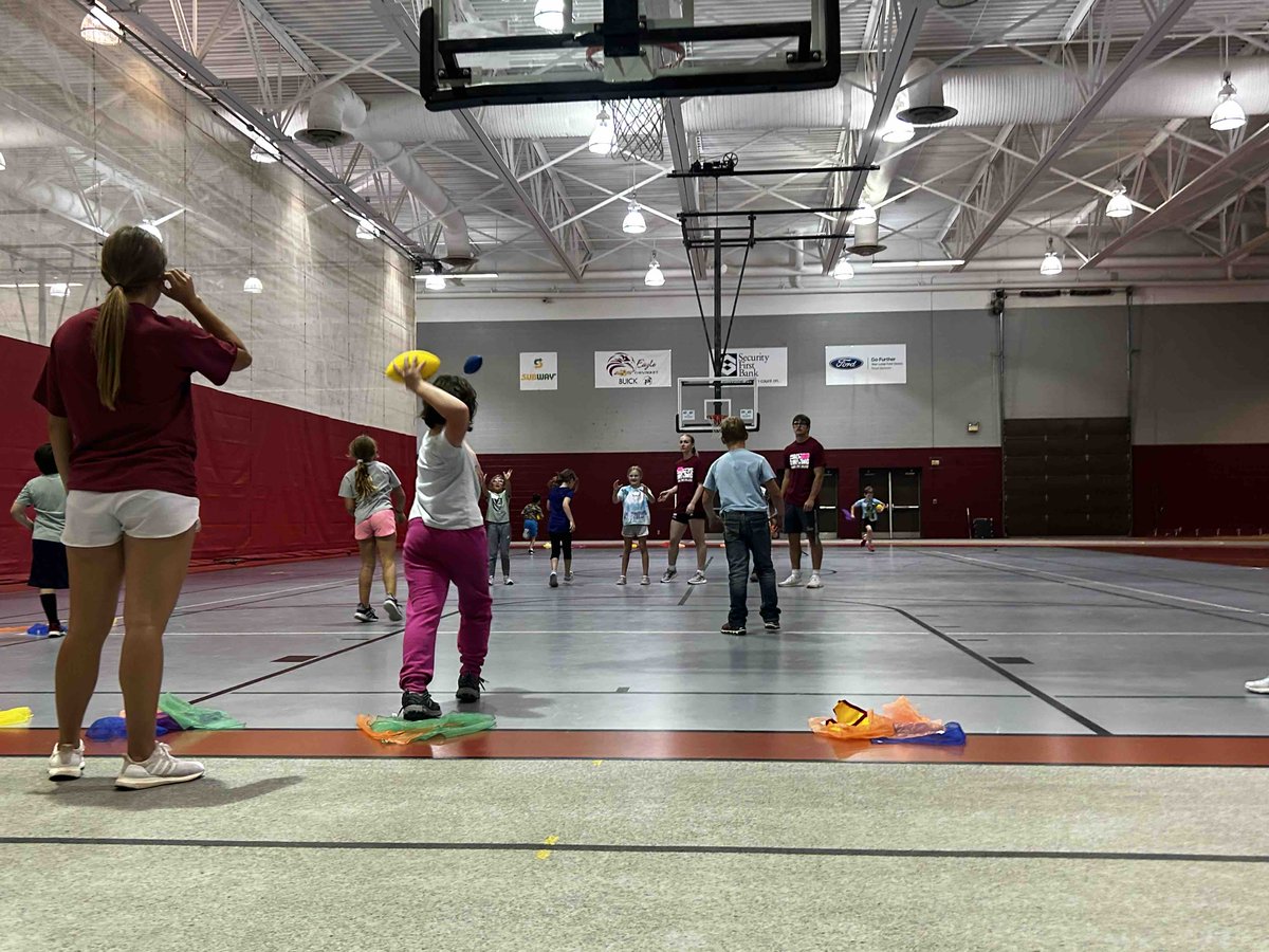 chadronstate's tweet image. Kids Fitness &amp;amp; Nutrition Day at CSC’s NPAC 🦅🍎👟#WeAreCSC #chadronstatecollege