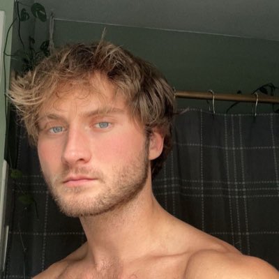 #NewProfilePic https://t.co/4UBa7euCVU<a href="/tag/newprofilepic"class="tags">#NewProfilePic</a>