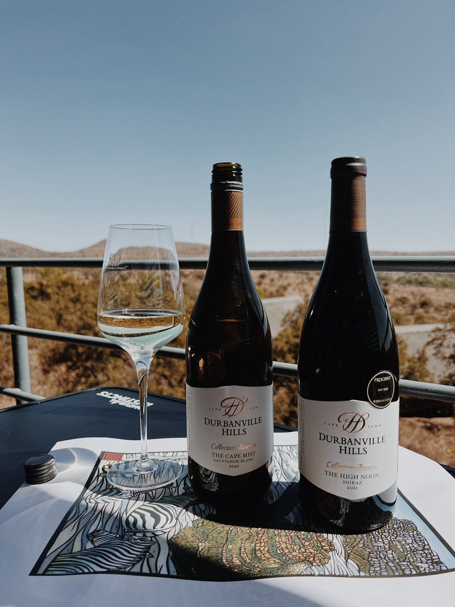MsMabala's tweet photo. Celebrating these two award winners on #WineWednesday 🍷 #DHills #CoolClimate https://t.co/yKaq7u7oDt