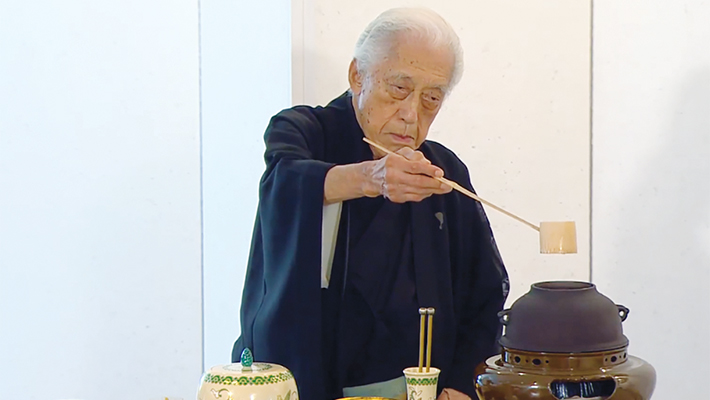 100歳で献茶、国連本部で千 玄室大宗匠

　裏千家の第15代家元、千

nyseikatsu.com/ny-news/09/202…