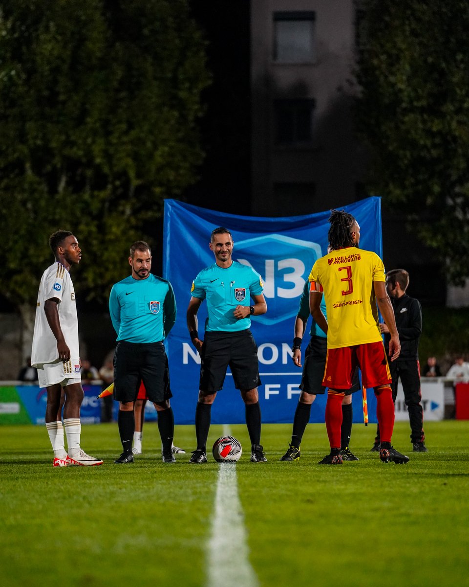 assaintpriest's tweet photo. ASSP-OL | 💊0-0⚪️ | ⏱1’
C’est parti pour ce derby entre l’ASSP et l’Olympique Lyonnais ! 🔥
~ #Saison𝗔𝗦𝗦𝗣 | #CDF | #𝗔𝗦𝗦𝗣 | #ASSPOL https://t.co/QwvF4erC44